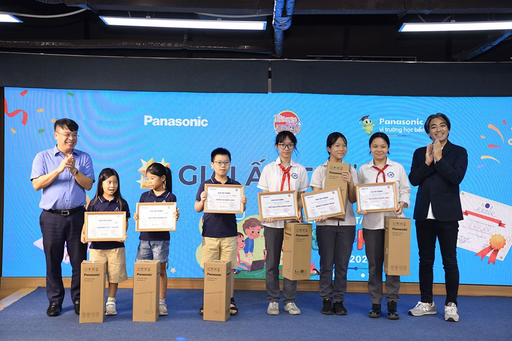 Panasonic trao giải cuộc thi “Cùng em sáng tạo STEM" năm 2025 và tiếp lửa đam mê STEM cho thế hệ trẻ Việt Nam - 5