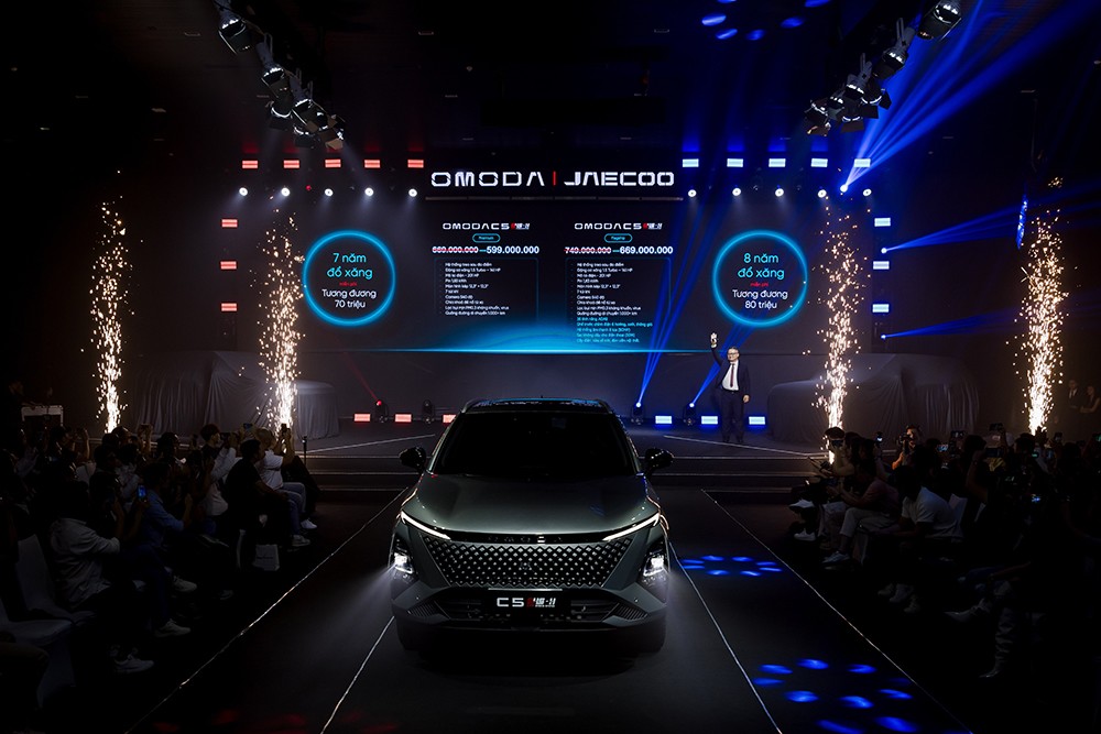 Omoda & Jaecoo ký kết đơn hàng 1.000 xe super hybrid C5 SHS-H ngay trong ngày ra mắt - 3