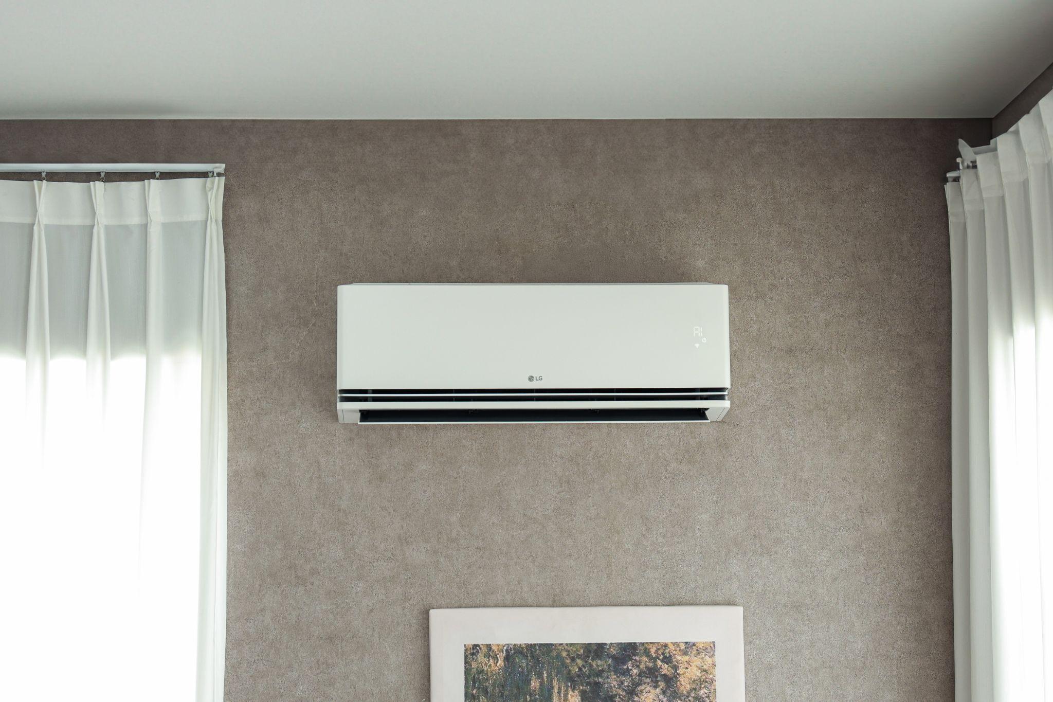 Tận hưởng giấc ngủ "5 sao" nhờ công nghệ cánh vẫy gió kép và AI từ điều hòa LG DUALCOOL AI - 1