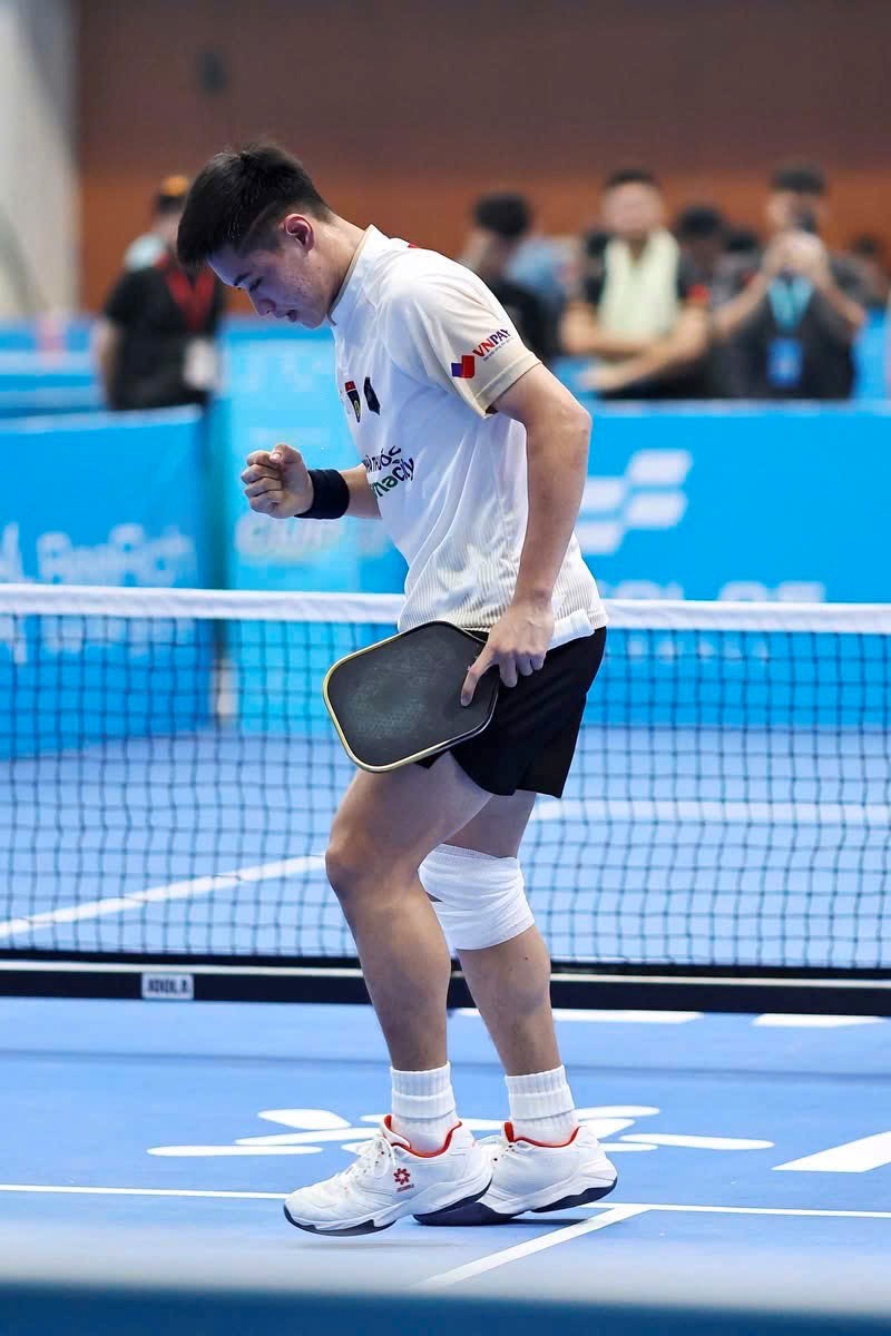 Trương Vinh Hiển vượt chấn thương thắng siêu sao pickleball thế giới, vào chung kết PPA Tour tại Hà Nội - 2