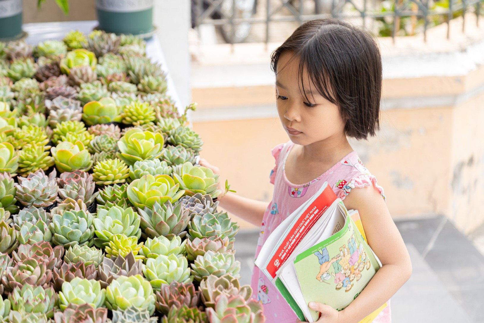 Hàng nghìn người xuống phố dọn rác, đổi đồ cũ trong ngày ra quân “Hành động Xanh” - 6