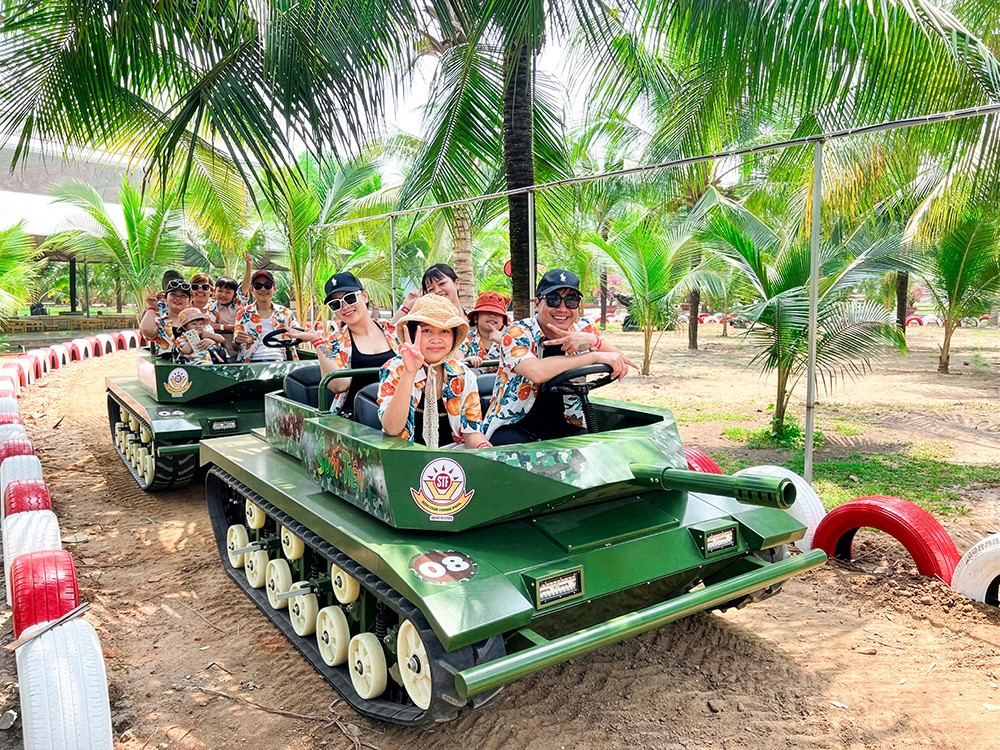 Lễ Giỗ Tổ Hùng Vương, Suối Tiên tặng 10.000 phần gạo Lộc cho du khách - 5