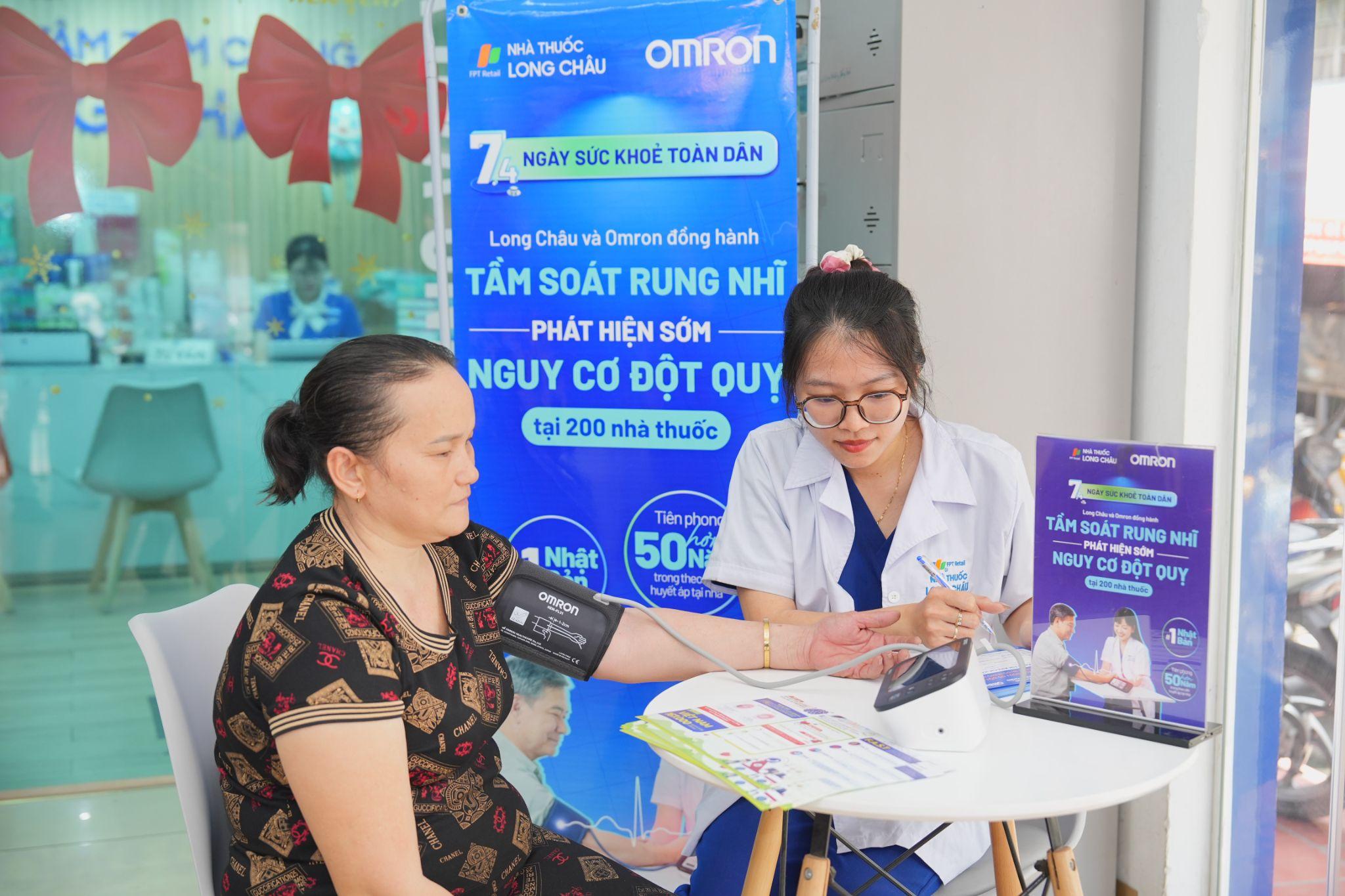 Lần đầu tiên Việt Nam phát động “Ngày Sức khỏe toàn dân”: Long Châu đồng hành Bộ Y tế lan tỏa tinh thần chủ động phòng bệnh - 7