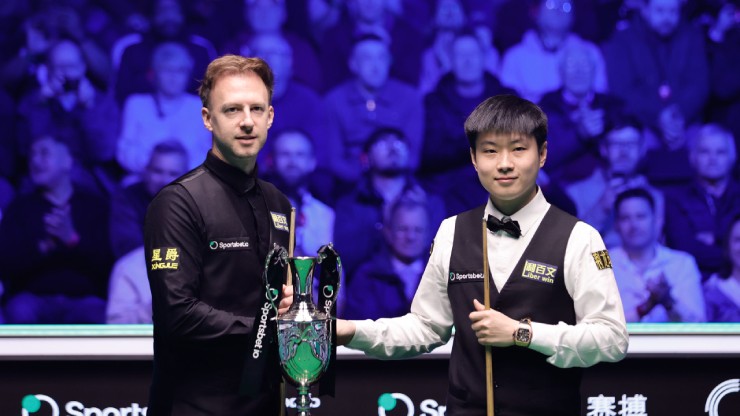 Tay cơ Trung Quốc "thổi bay" số 1 bi-a thế giới Trump, lập cú ăn 3 lịch sử - 1