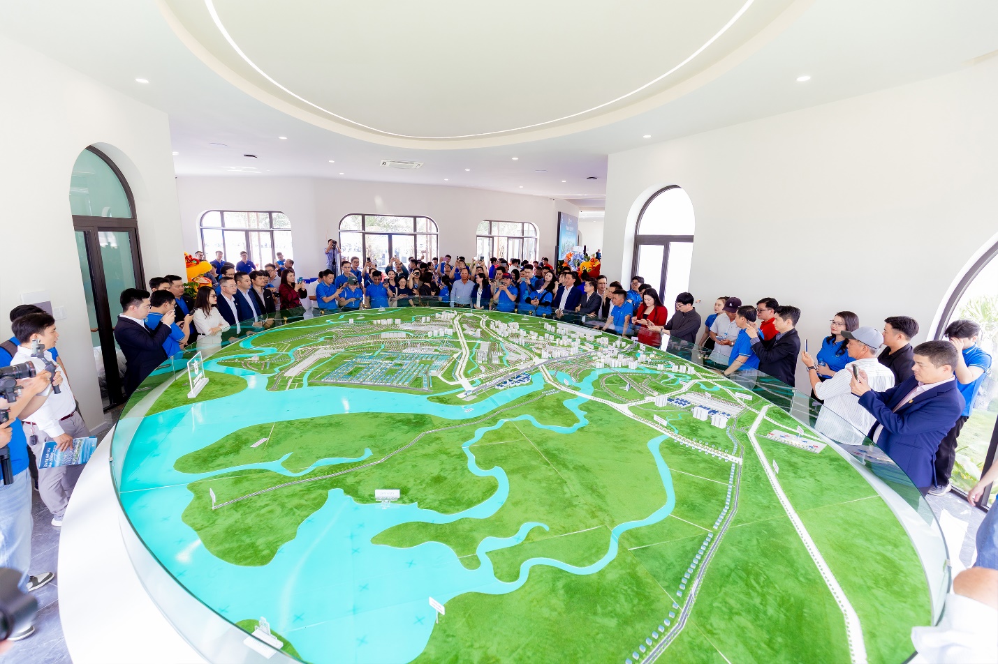 Hiep Phuoc Premia hé lộ “bản đồ tăng trưởng” Nam Sài Gòn qua siêu sa bàn - 2