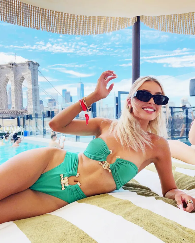 Làng tennis dậy sóng vì tin "trai đẹp" Fritz chia tay bạn gái xinh như hoa hậu - 7