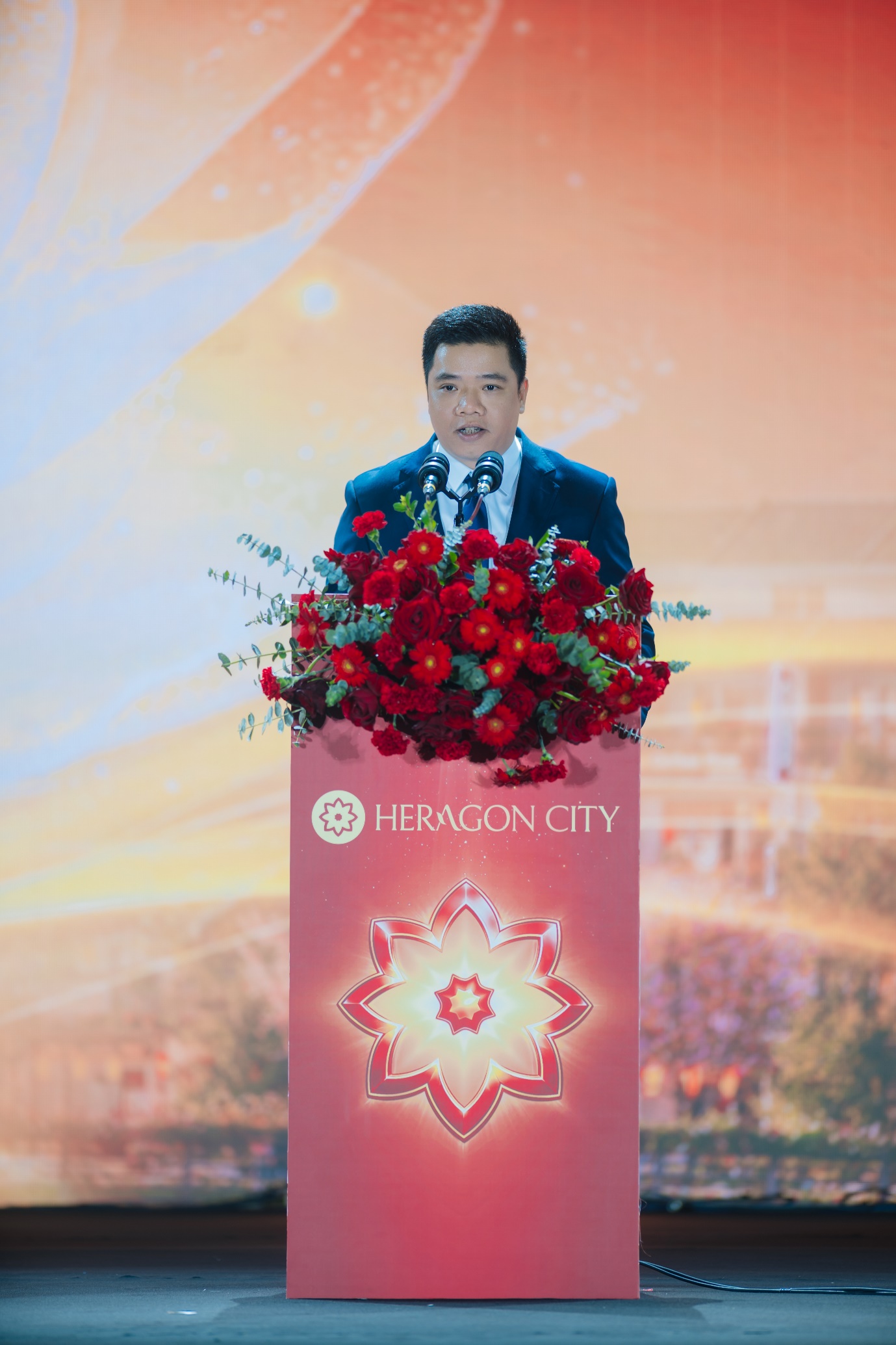 “Vượt sóng” ra quân, Heragon City khuấy động thị trường Thanh Hóa - 2