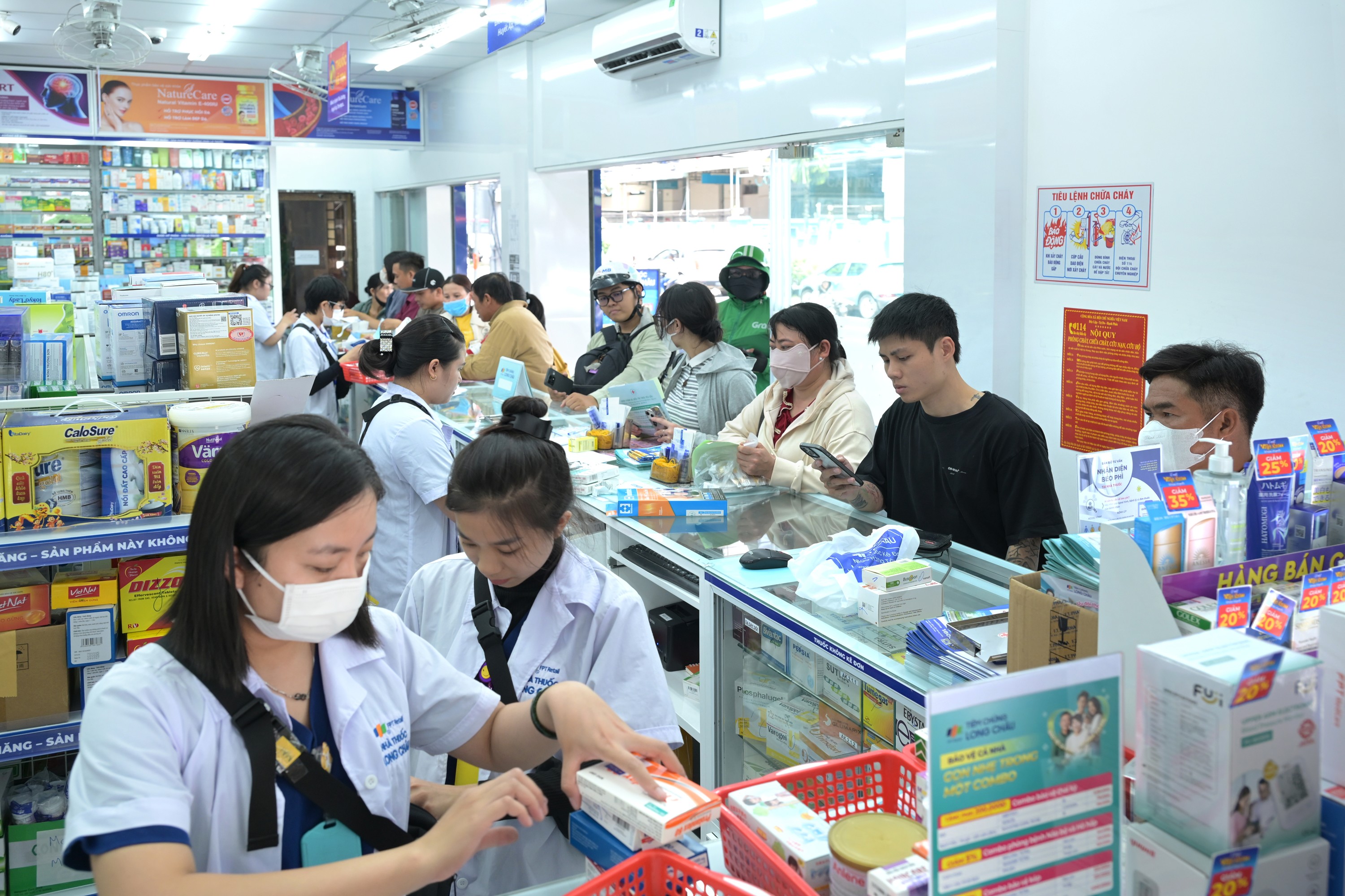 Hệ thống nhà thuốc đầu tiên đưa 3 đột phá y khoa thế giới về Việt Nam, tăng tiếp cận bền vững cho bệnh nhân mạn tính, bệnh hiếm - 2