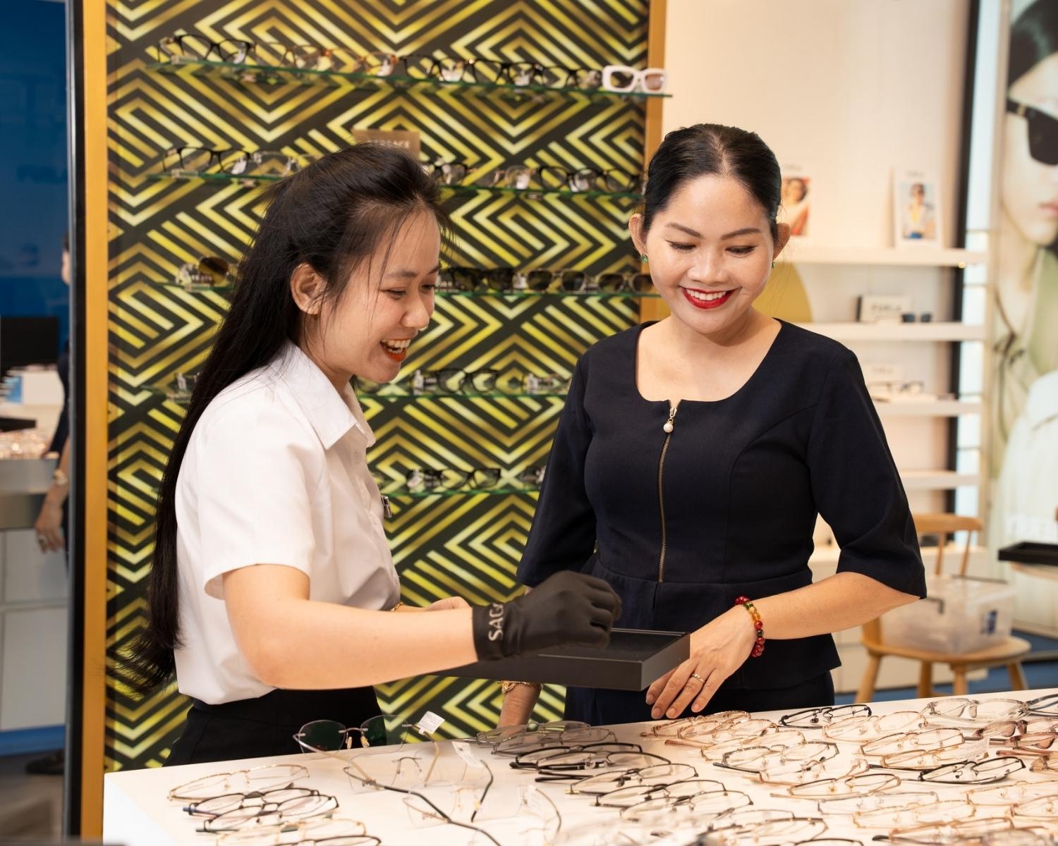 Kính Hải Triều: Thương hiệu mắt kính lâu đời, uy tín tại Việt Nam - 4