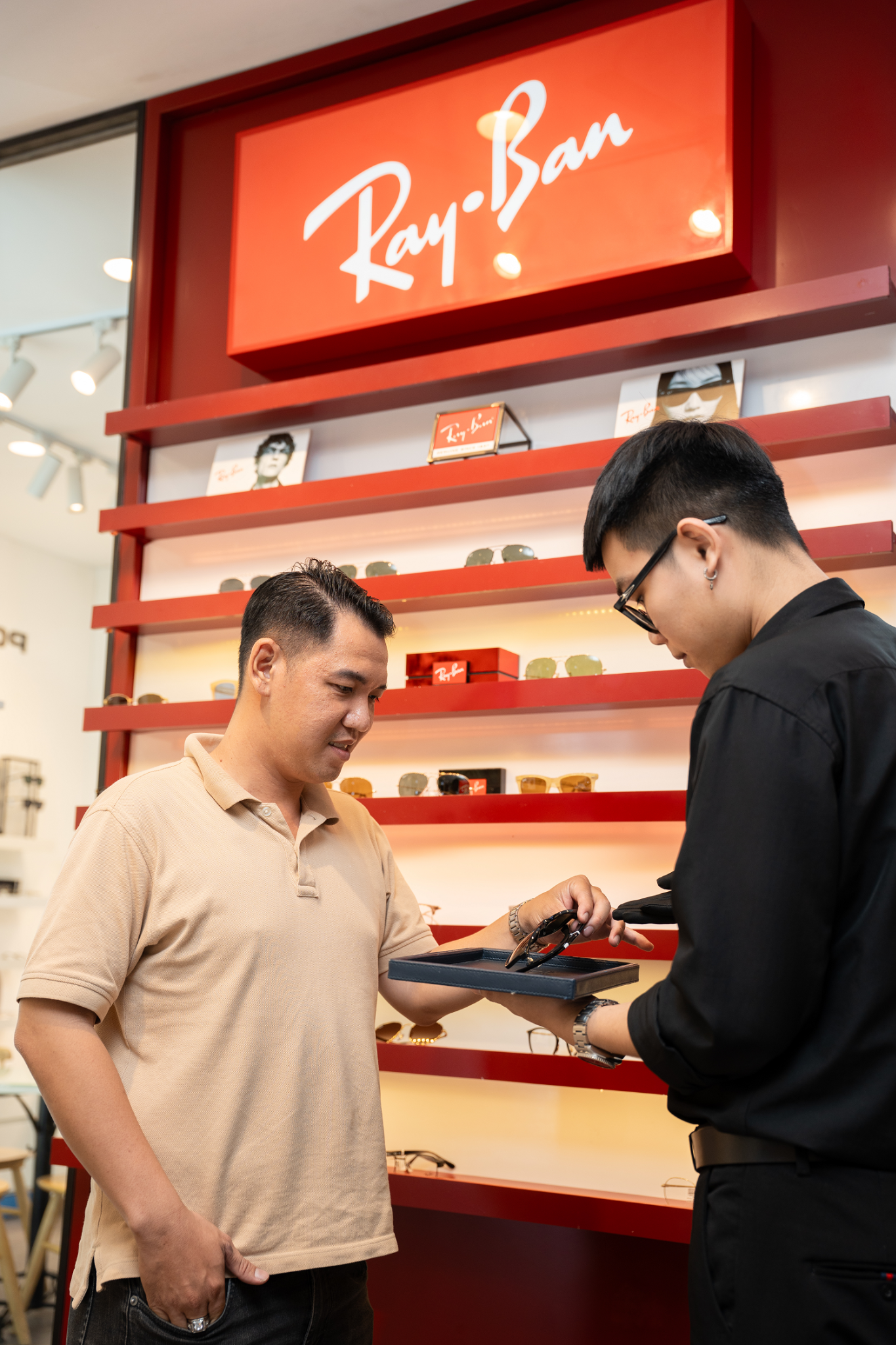 Kính RayBan tại Hải Triều: Đại lý chính hãng tại Việt Nam - 4