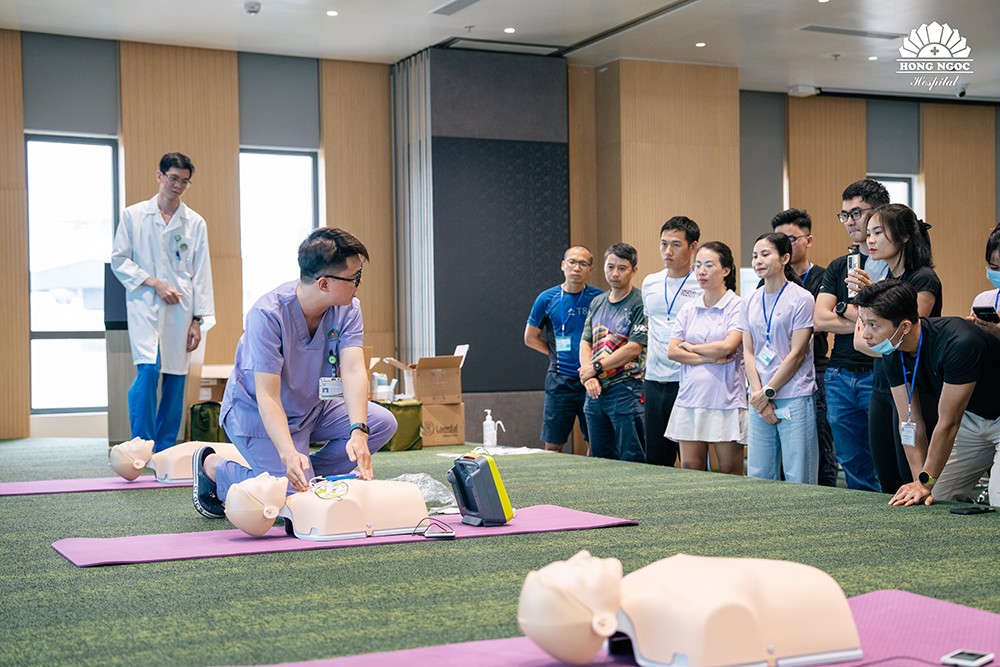 BVĐK Hồng Ngọc tổ chức khóa đào tạo sơ cấp cứu cho đội ngũ vận hành giải chạy Hanoi Mountain Trail - 2