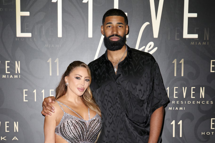 Mỹ nhân làm "chuyện ấy" với sao bóng rổ suốt 23 năm, mạng xã hội tranh cãi dữ dội - 3