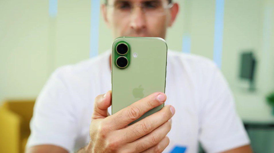 Apple cắt giảm chi phí sản xuất iPhone 18, điều gì đang xảy ra? - 1