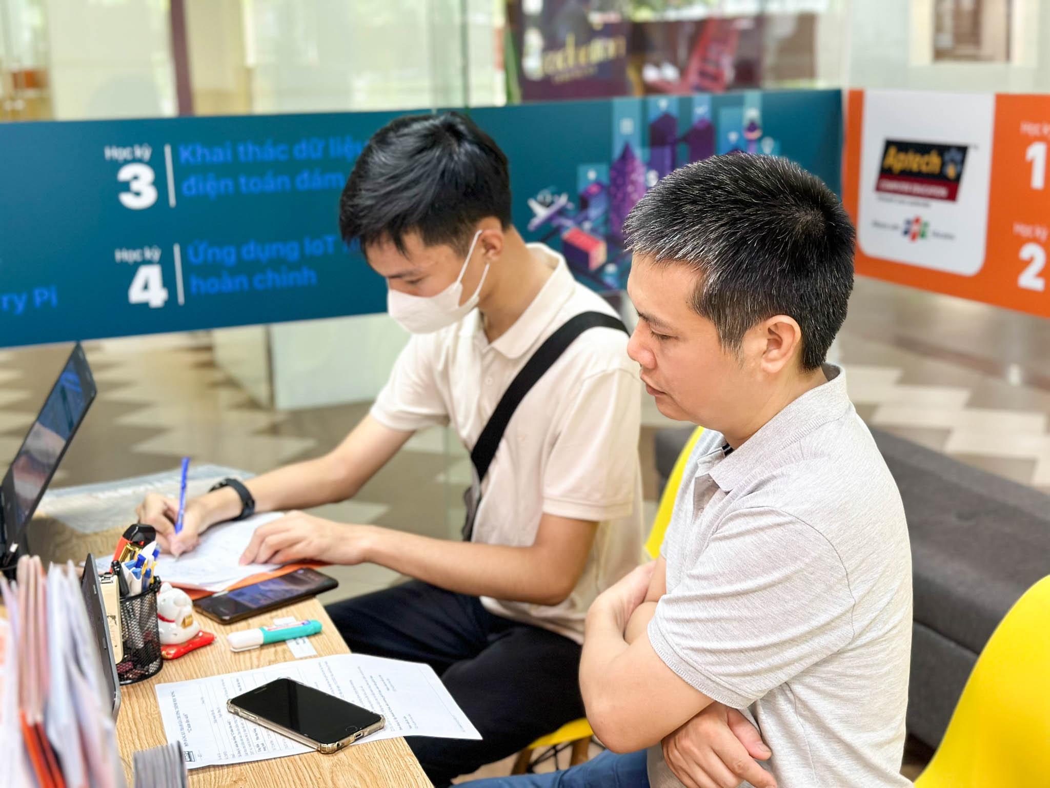 2 Giải pháp tối ưu cho 2K8 tiệm cận cánh cửa nghề nghiệp - 3