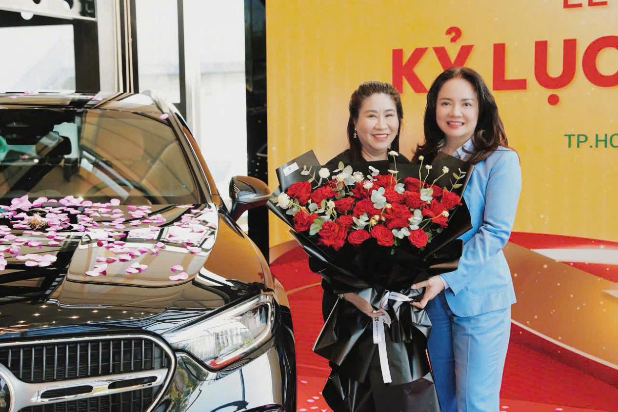 Đã lộ diện chủ nhân Mercedes-Benz đạt kỷ lục tiêu thụ NPK Cà Mau - 4