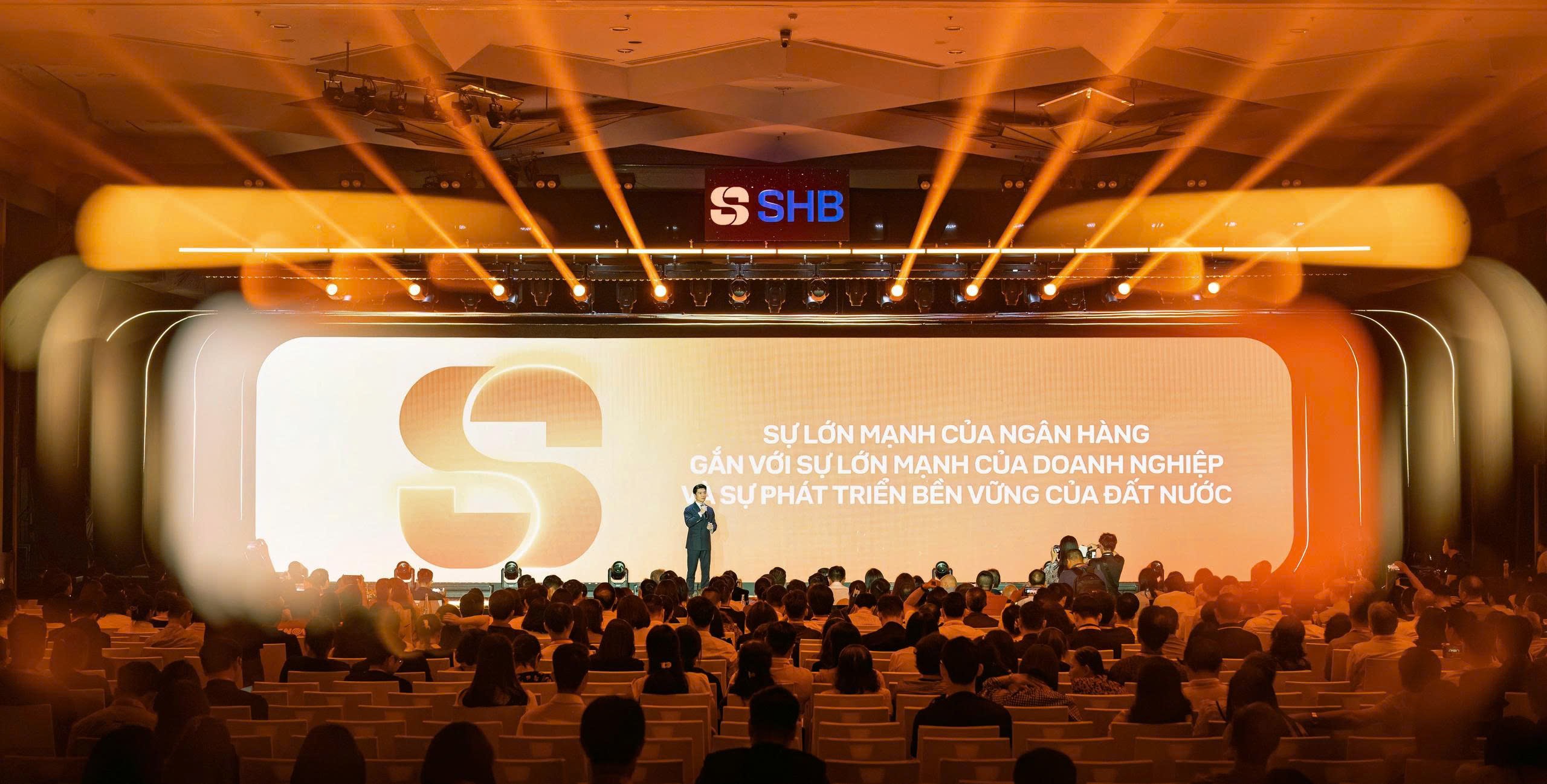 Ý nghĩa đặc biệt đằng sau logo mới của SHB - 2