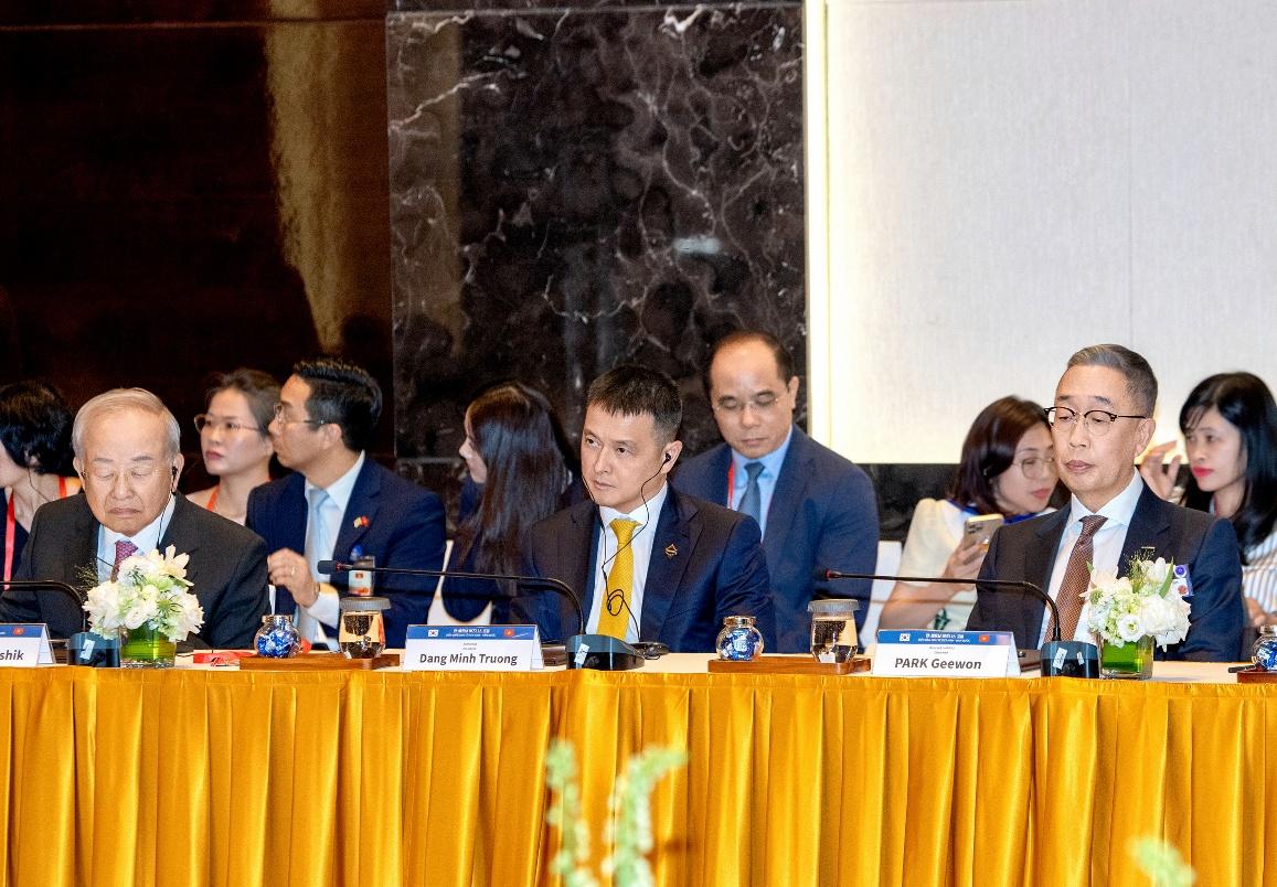 “Cú bắt tay” 150 tỷ USD của Việt Nam – Hàn Quốc và vai trò của những “sếu đầu đàn” - 2