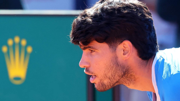 Alcaraz bỏ Roland Garros, Djokovic - Zverev vẫn "bó tay" ở cuộc đua thứ hạng - 1