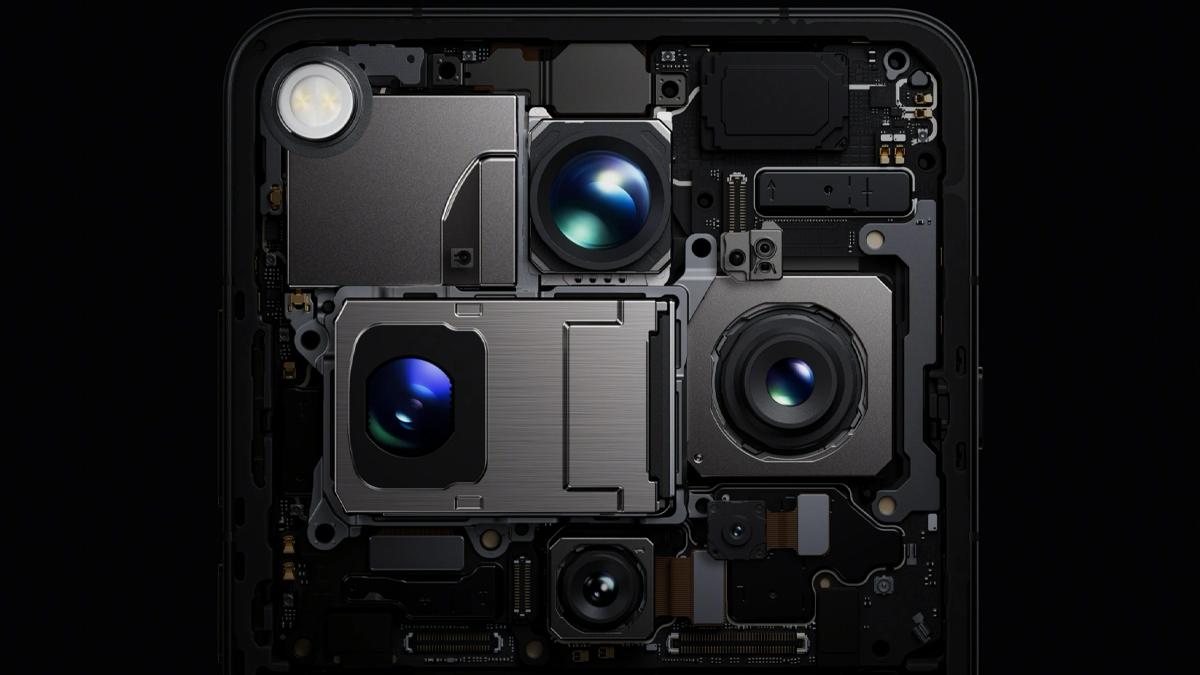 Đánh giá OPPO Find X9 Ultra: Camera 200MP và pin 7050 mAh thiết lập chuẩn mực flagship 2026 - 2