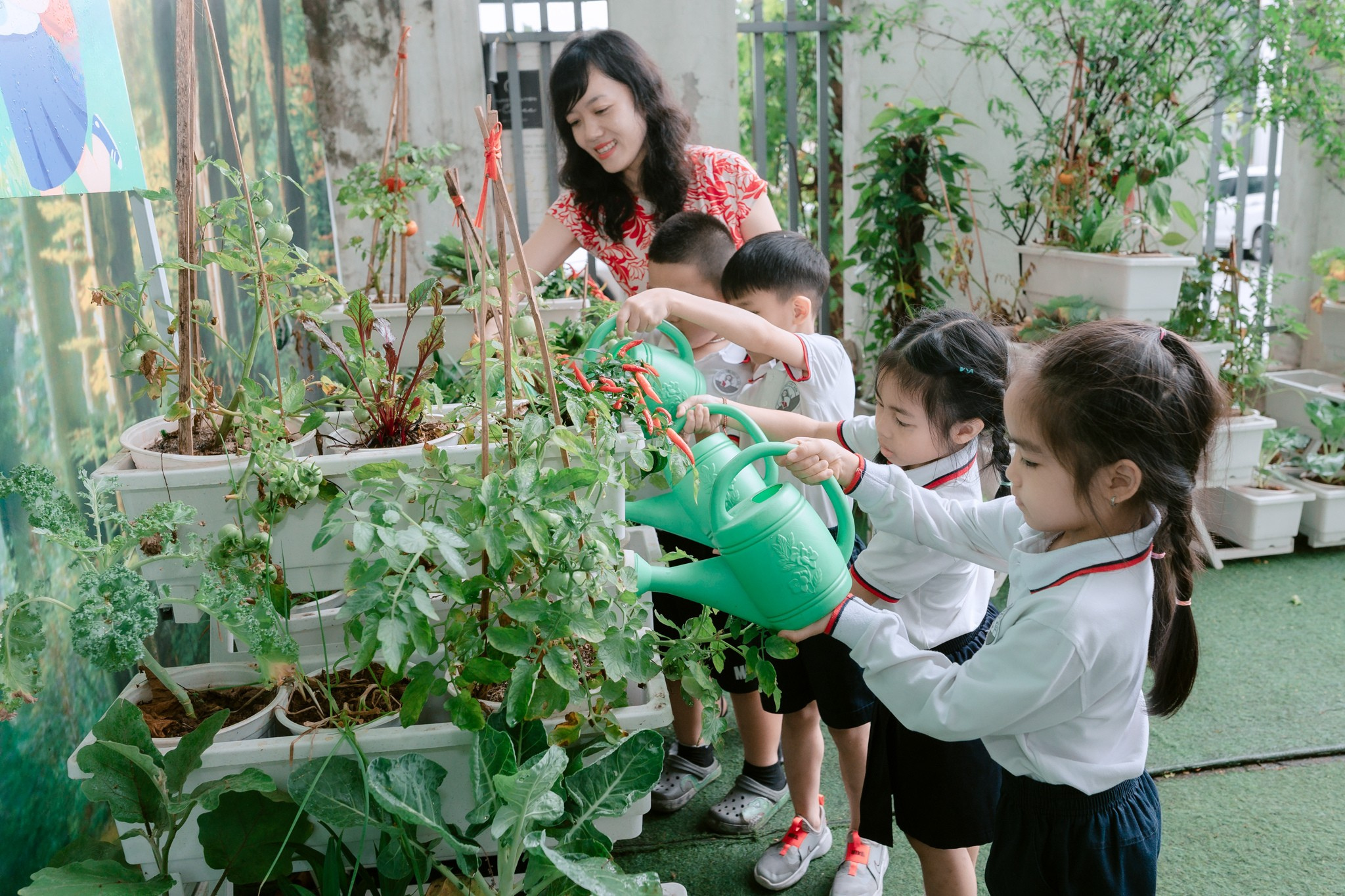 Lan tỏa ý thức bảo vệ môi trường qua hoạt động trải nghiệm mô hình vườn ươm - 3