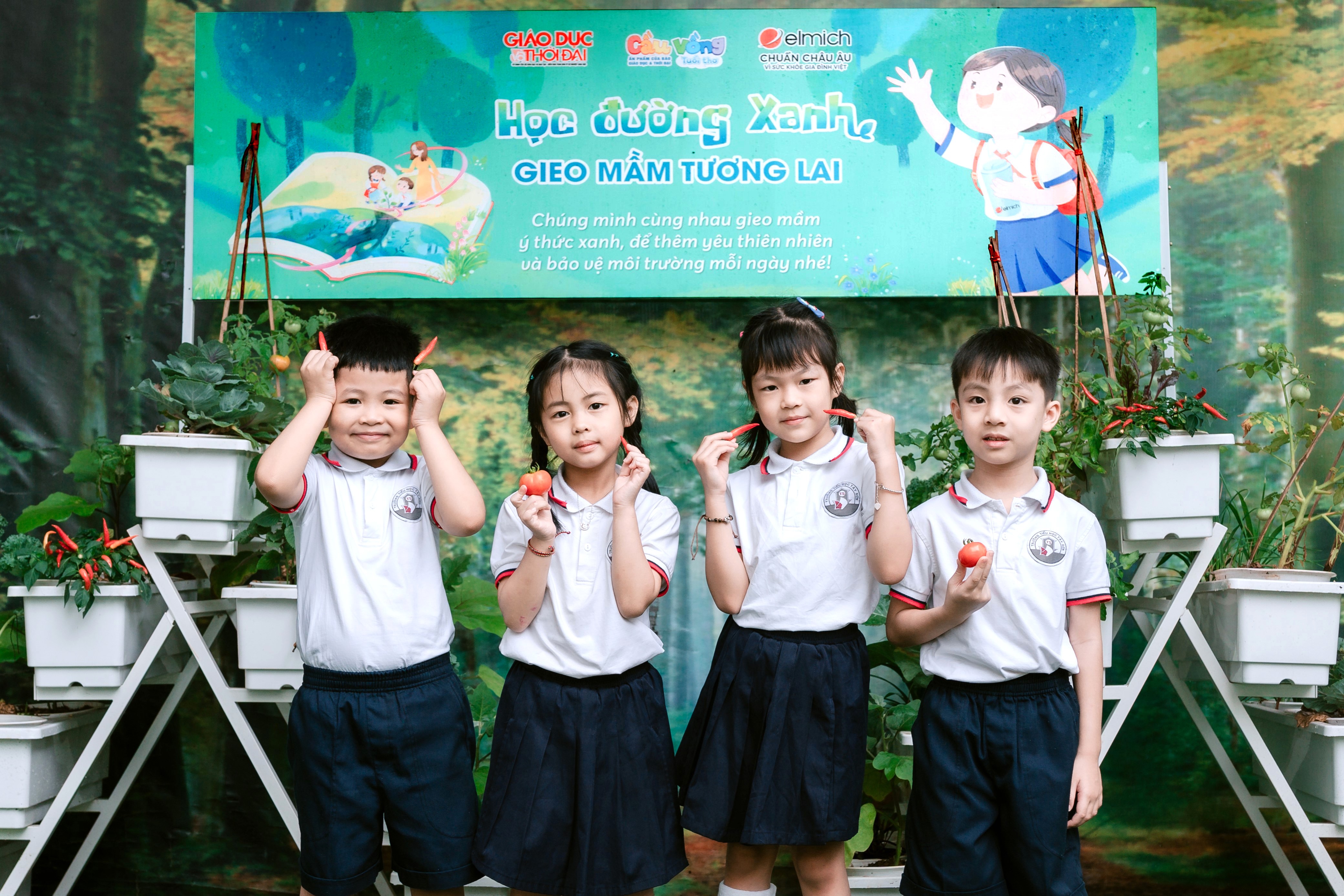 Lan tỏa ý thức bảo vệ môi trường qua hoạt động trải nghiệm mô hình vườn ươm - 1