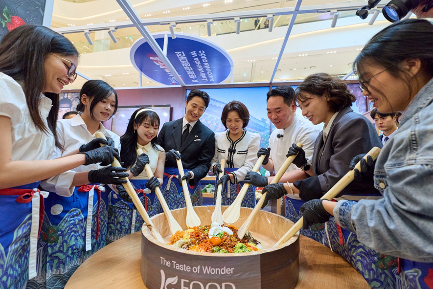 Nông sản Hàn Quốc nhận được nhiều sự quan tâm tại “Lễ hội Văn hoá và Du lịch Hàn Quốc 2026” - 2