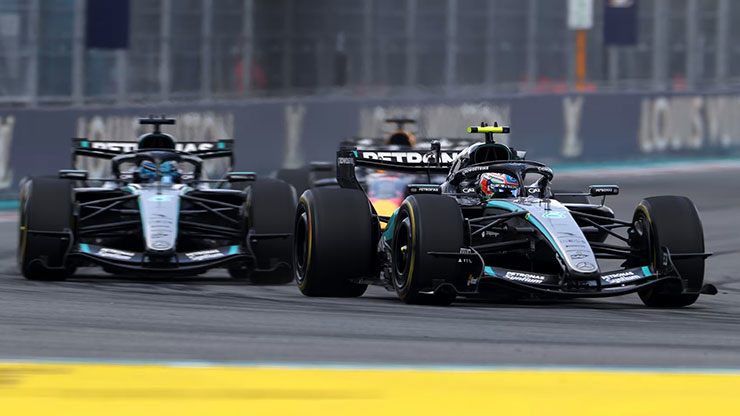 Đua xe F1, Miami GP: Antonelli ghi danh vị trí pole cho cuộc đua chính - 1