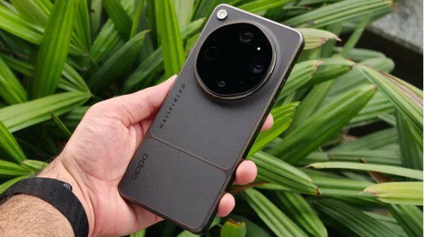 iPhone 17 Pro Max thua chiếc smartphone này thảm hại về thời lượng pin - 2