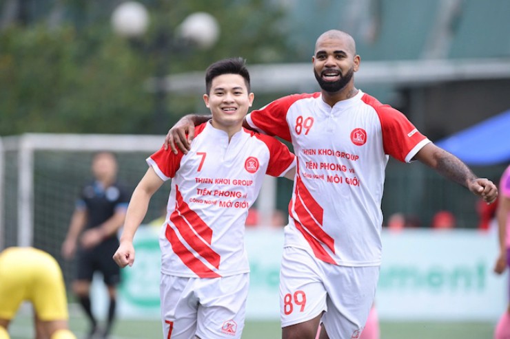 Đỉnh cao sân 7: Tuấn Anh và Vua phá lưới V-League "giải mã" thế lực mới nổi - 2