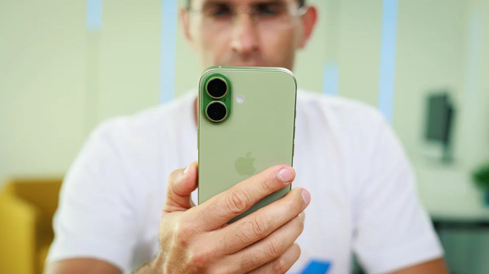 iPhone 2030 sẽ trở nên vi diệu nhờ màn hình mới của Samsung - 1