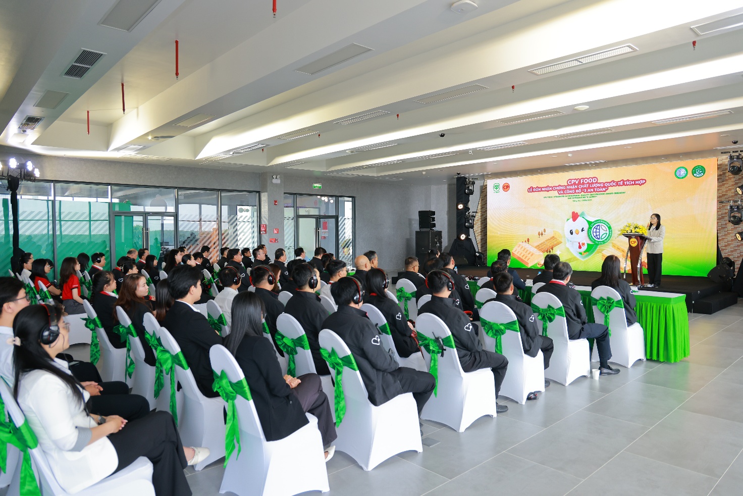 CPV Food đón nhận chứng nhận chất lượng quốc tế tích hợp và công bố chương trình “3 an toàn” - 1