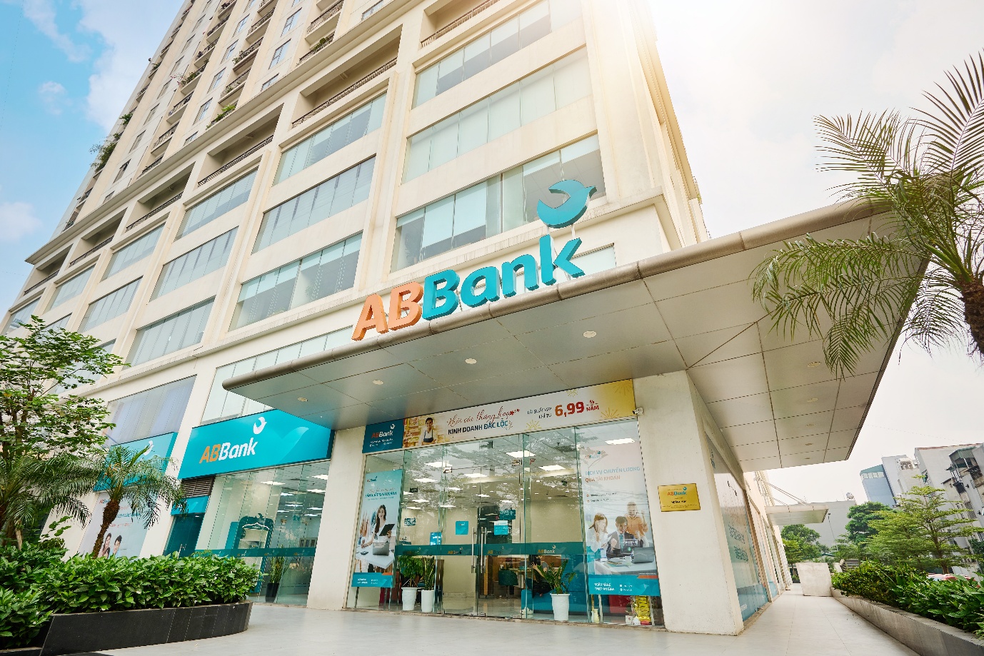 ABBank 33 năm – Hành trình Triệu dấu ấn hạnh phúc - 1