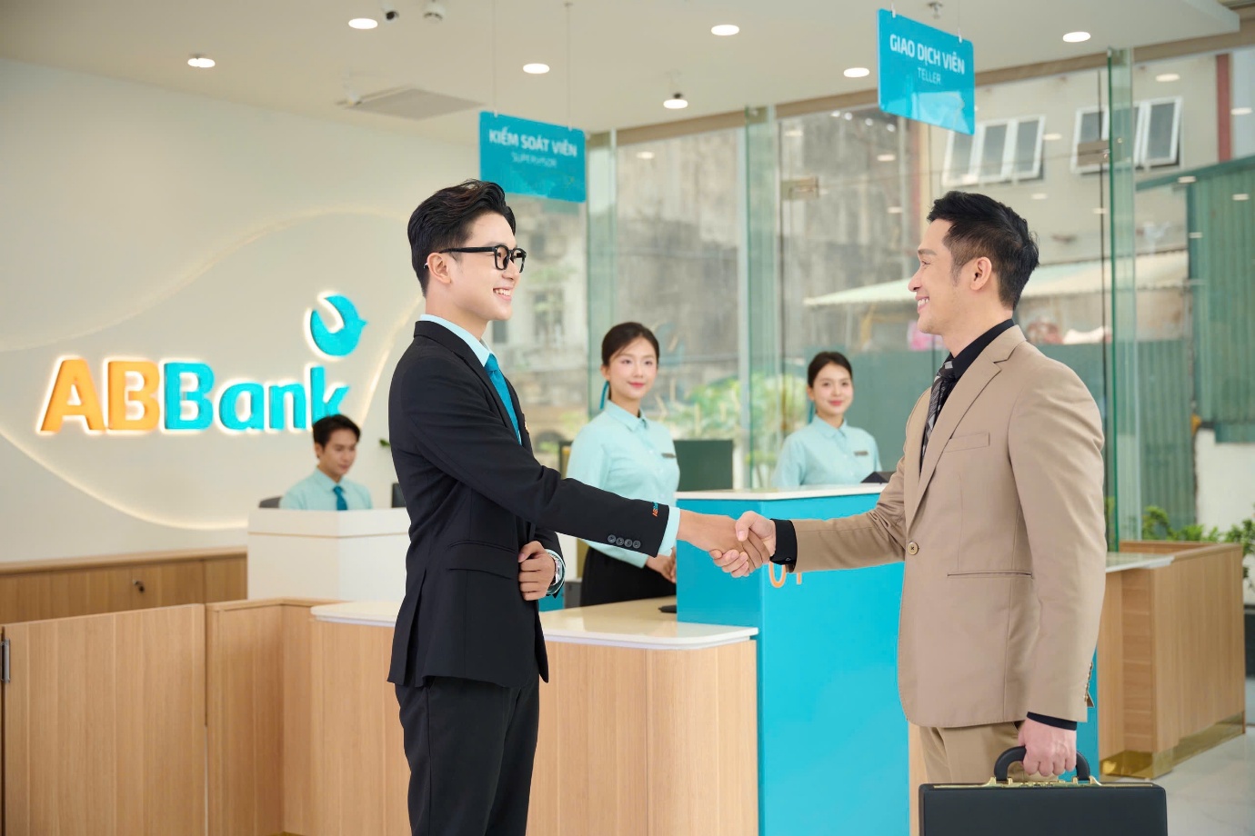 ABBank 33 năm – Hành trình Triệu dấu ấn hạnh phúc - 2