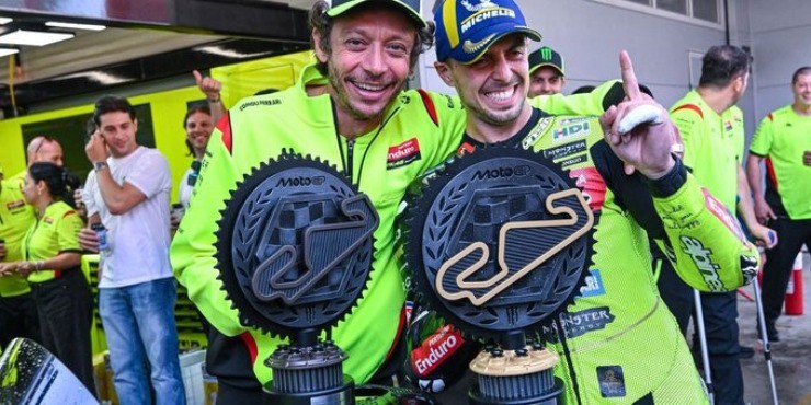 Đua xe MotoGP, Catalan GP: 2 vụ tai nạn kinh hoàng cùng màn trở lại P1 đầy cảm xúc tại Barcelona-Catalunya - 1
