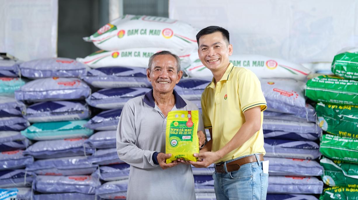Tiếp sức nhà nông, vượt khó tới mùa vàng - 1