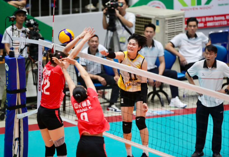 "Chân dài" bóng chuyền Việt Nam ghi điểm vượt dàn sao cao hơn 1m9 của Trung Quốc - 5