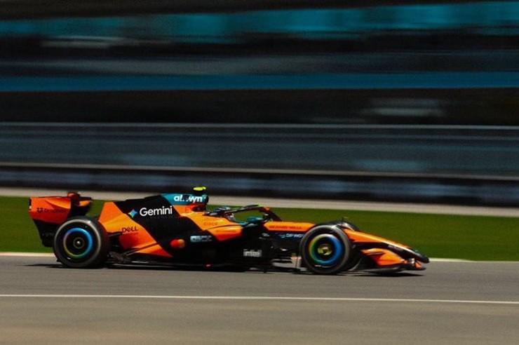 Đua xe F1, phân hạng Sprint: GR63 trở lại vị trí pole, Mercedes độc chiếm hàng xuất phát đầu tiên - 6