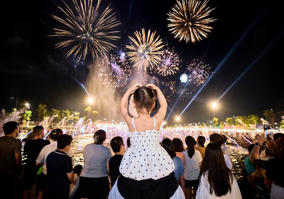 Vũng Tàu “khuấy đảo” hè 2026 với pháo hoa và đại tiệc âm nhạc hàng tuần tại công viên nước - 2