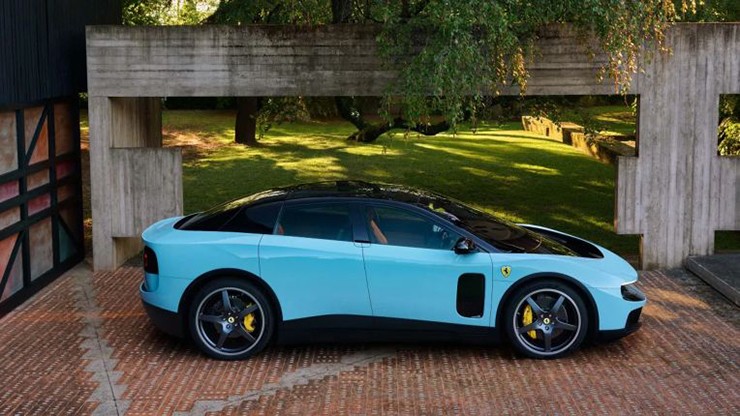 Ferrari trình làng siêu xe điện mạnh 1.035 mã lực, giá gần 16 tỷ đồng - 4