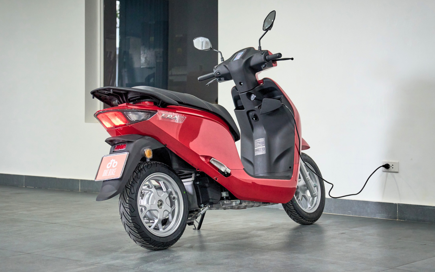 Dat Bike ERA: Tự do di chuyển cả ngày chỉ với 15 phút sạc - 2