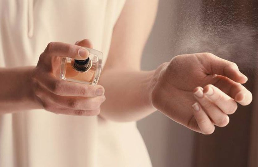 4 mùi hương quen thuộc “âm thầm” hại phổi: Hít vào coi chừng đàm nghẹn cổ, khó thở cả đêm - 1