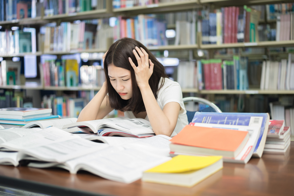 Người trẻ Việt biết về trầm cảm nhiều nhưng khoảng cách đến sự giúp đỡ vẫn xa đến thế? - 2