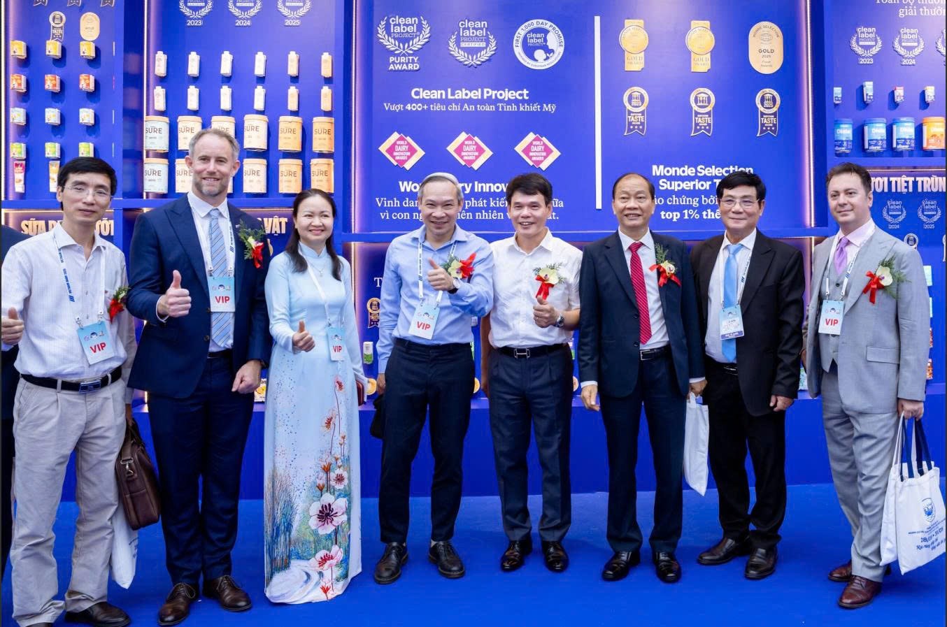 Tái hiện 50 năm phụng sự bằng trải nghiệm, gian hàng Vinamilk hút khách tại triển lãm sữa 2026 - 6