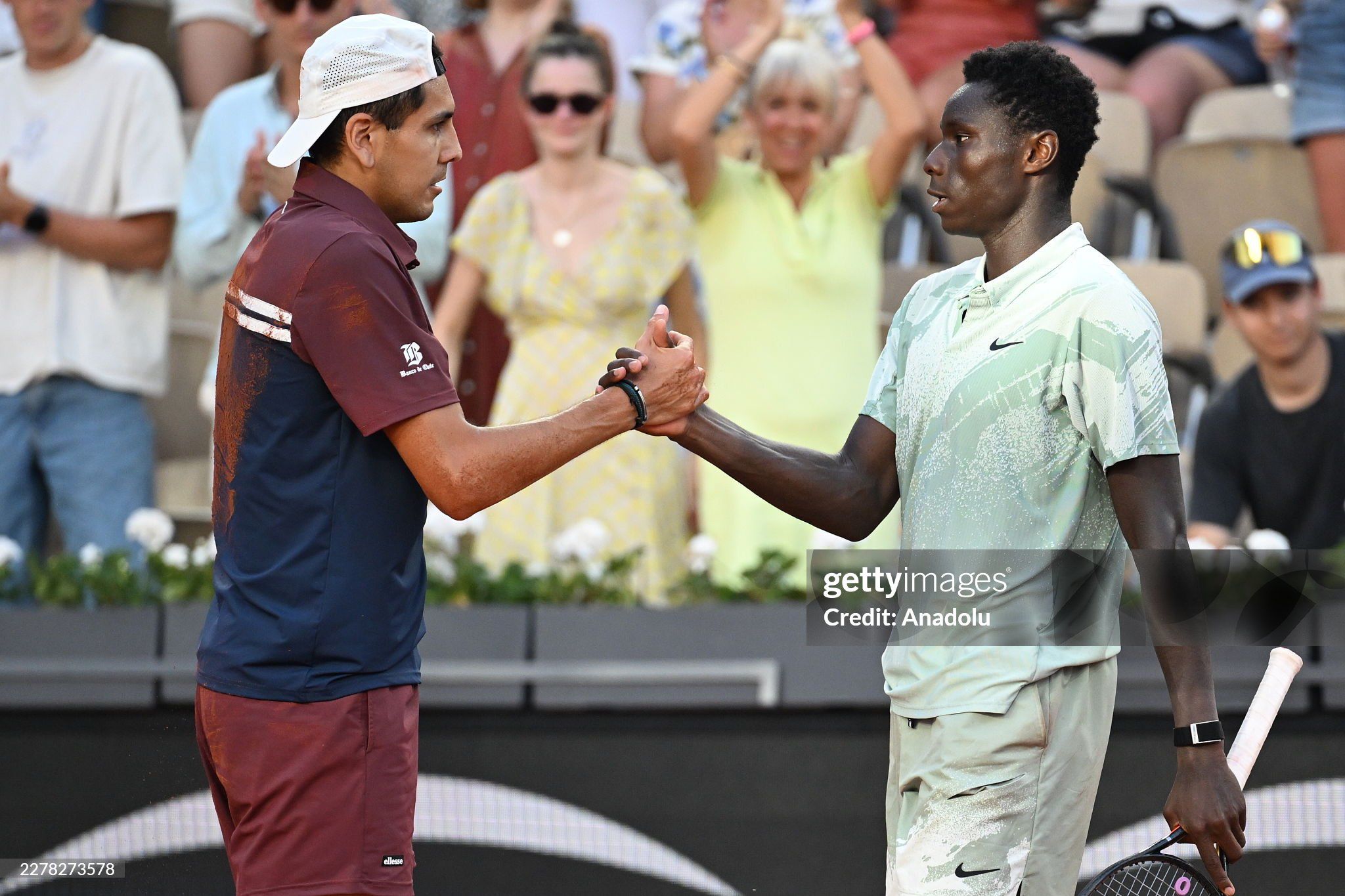 Rực lửa Roland Garros: Berrettini thoát hiểm sau 5 giờ so tài, Kouame dừng bước - 2