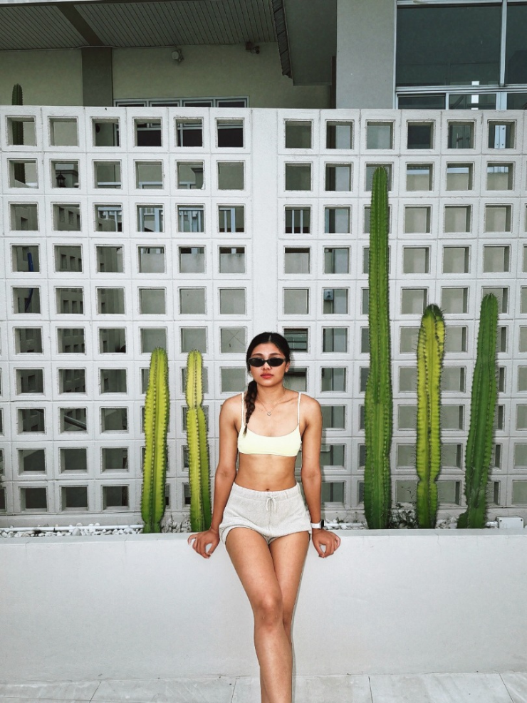 Nữ thần bóng chuyền Thái Lan gây "thương nhớ" khi thả dáng với bikini - 4