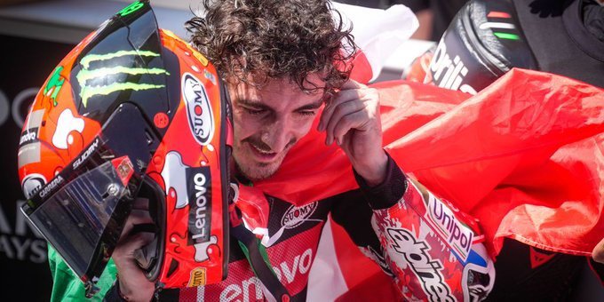 Đua xe MotoGP, Italian GP: Bezzecchi chiến thắng đầy cảm xúc, củng cố vị trí số 1 - 4