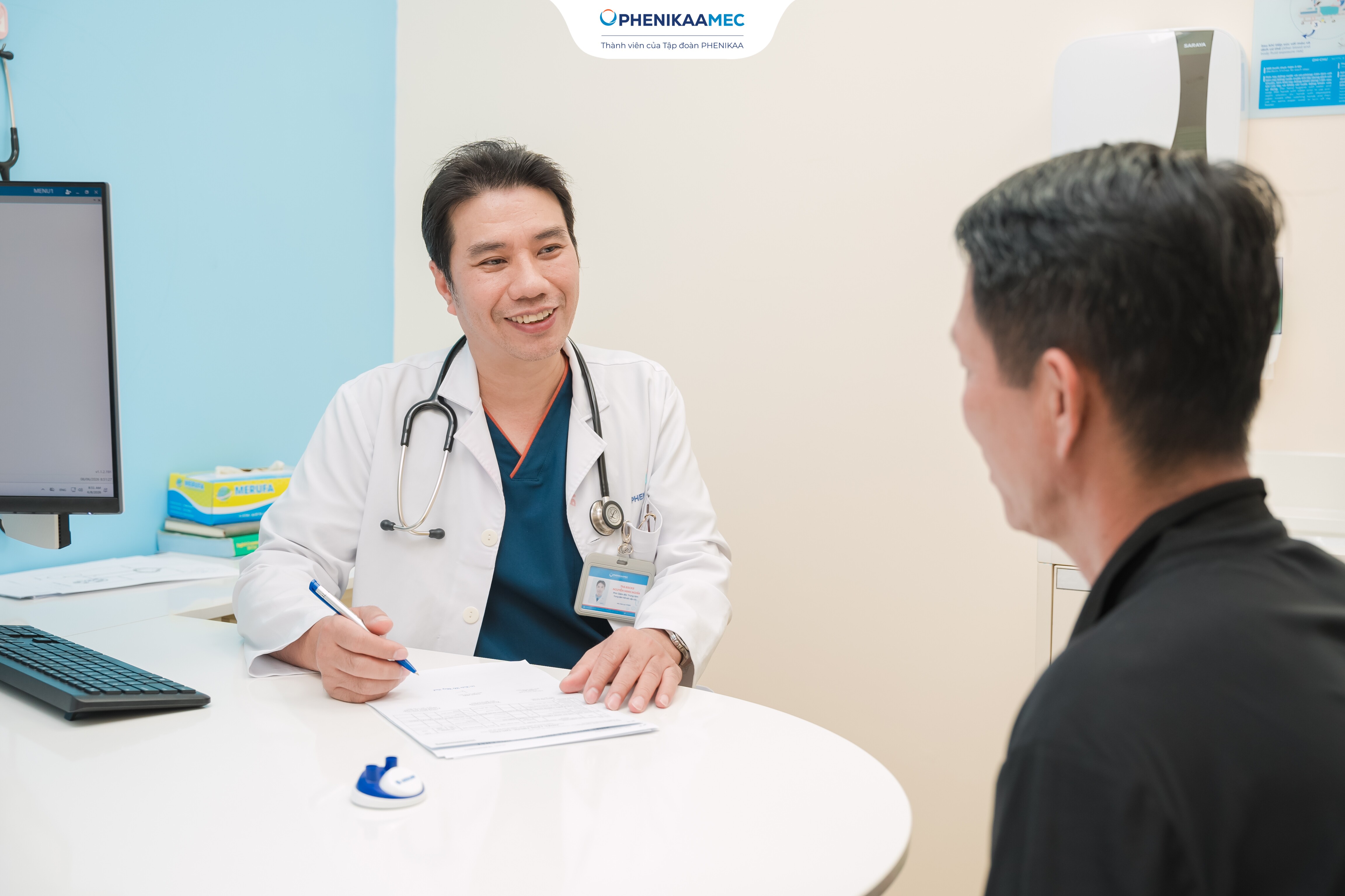Sau cánh cửa cấp cứu: Người âm thầm níu giữ sự sống mong manh - 1
