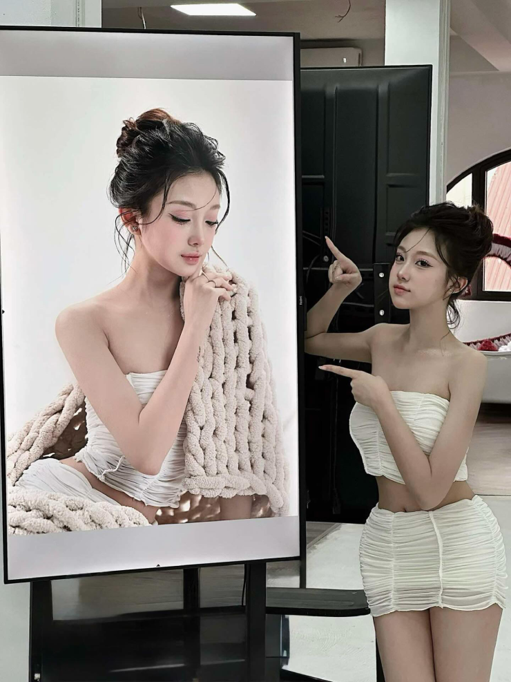 Hot girl lập kỷ lục chưa từng có, 18 tuổi đã khuấy đảo "Nóng cùng World Cup" - 5
