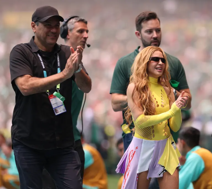 Tá hỏa World Cup 2026: Nữ ca sĩ Shakira bị nghi là "người giả" ở lễ khai mạc - 6