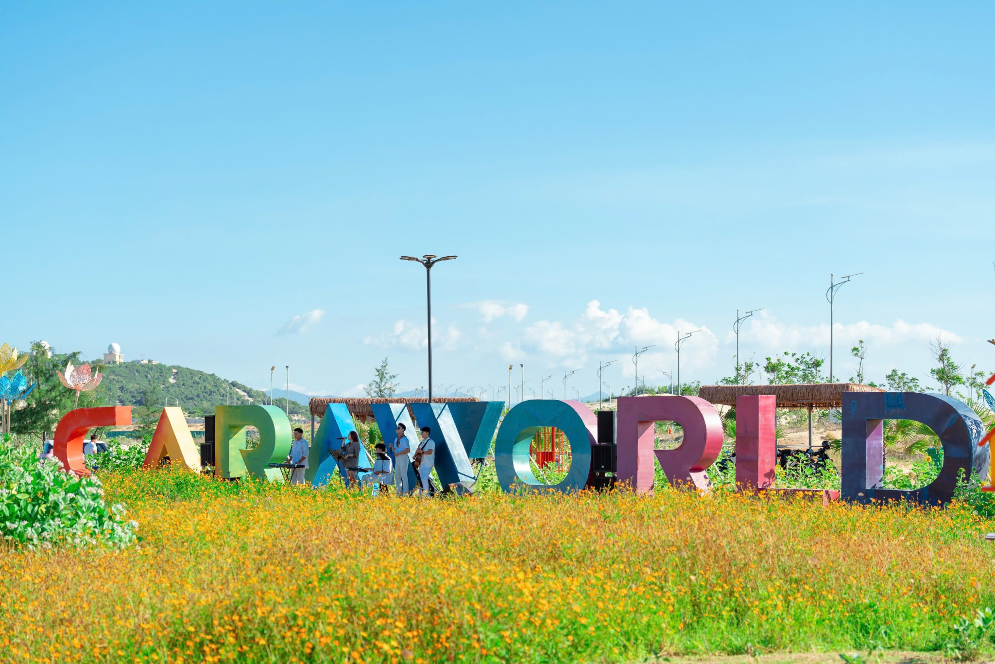 CaraWorld: Điểm hẹn lý tưởng thưởng “vị” Hy Lạp giữa lòng Cam Ranh - 4